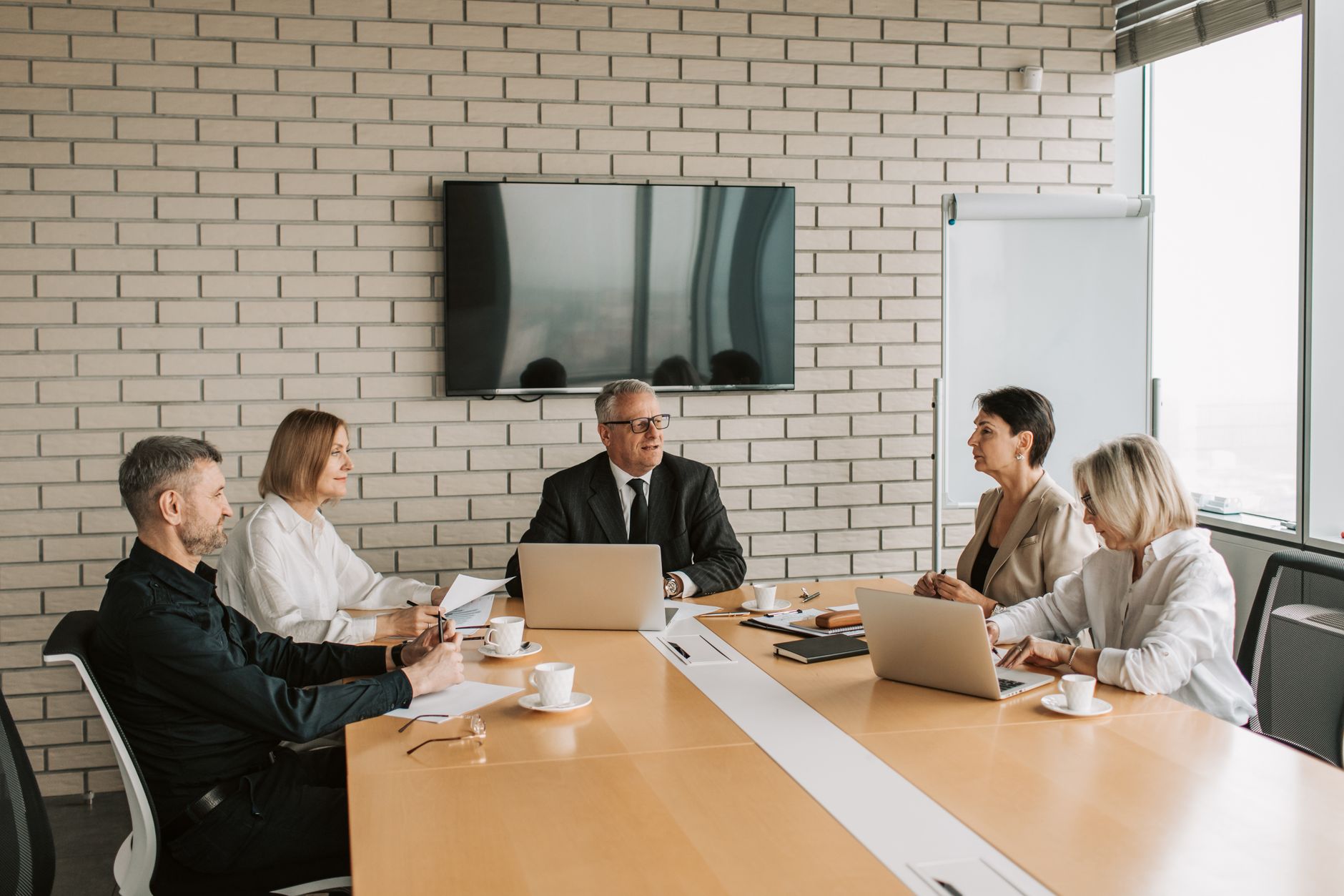 Hedges boardroom meeting